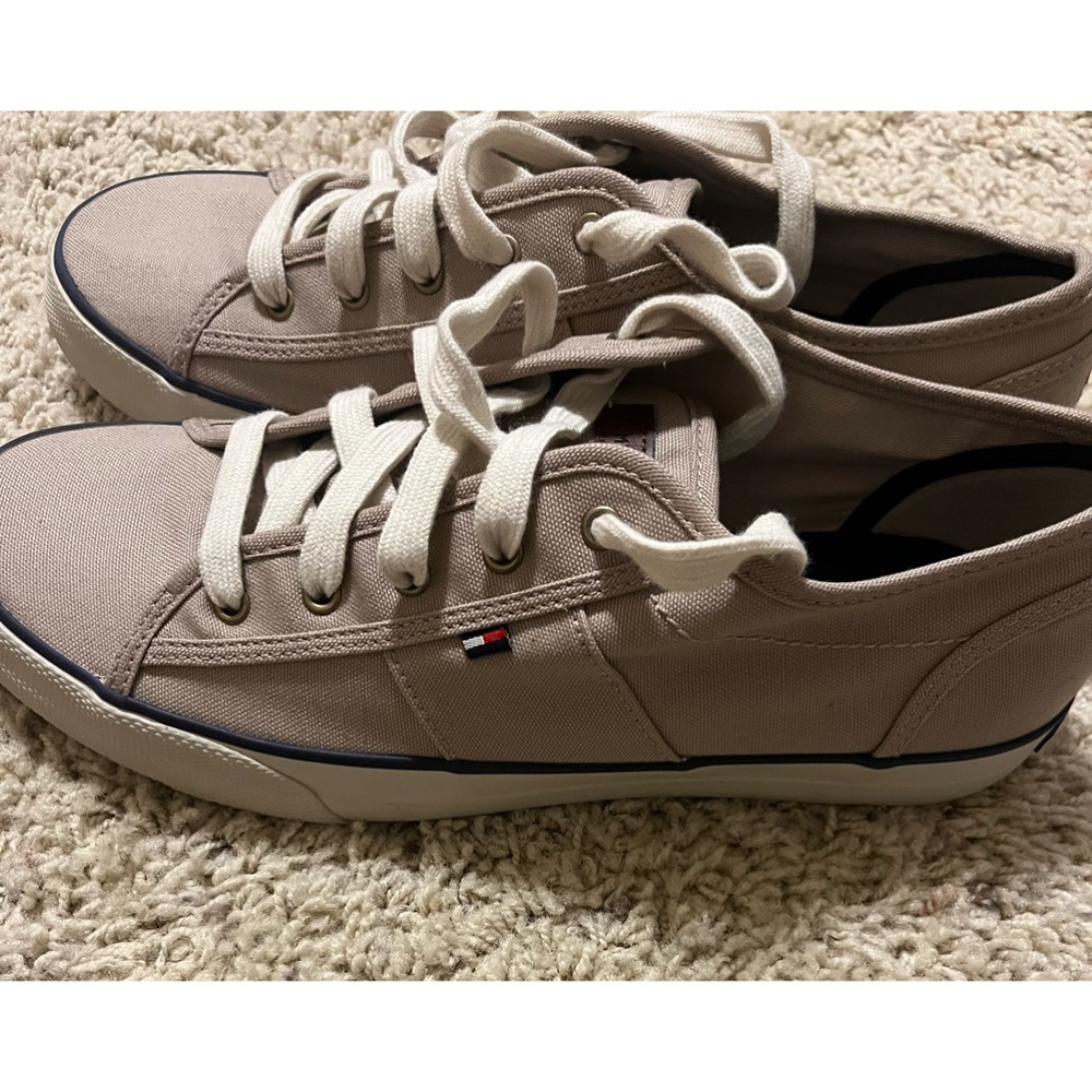 Mens Tommy Hilfiger casual shoes